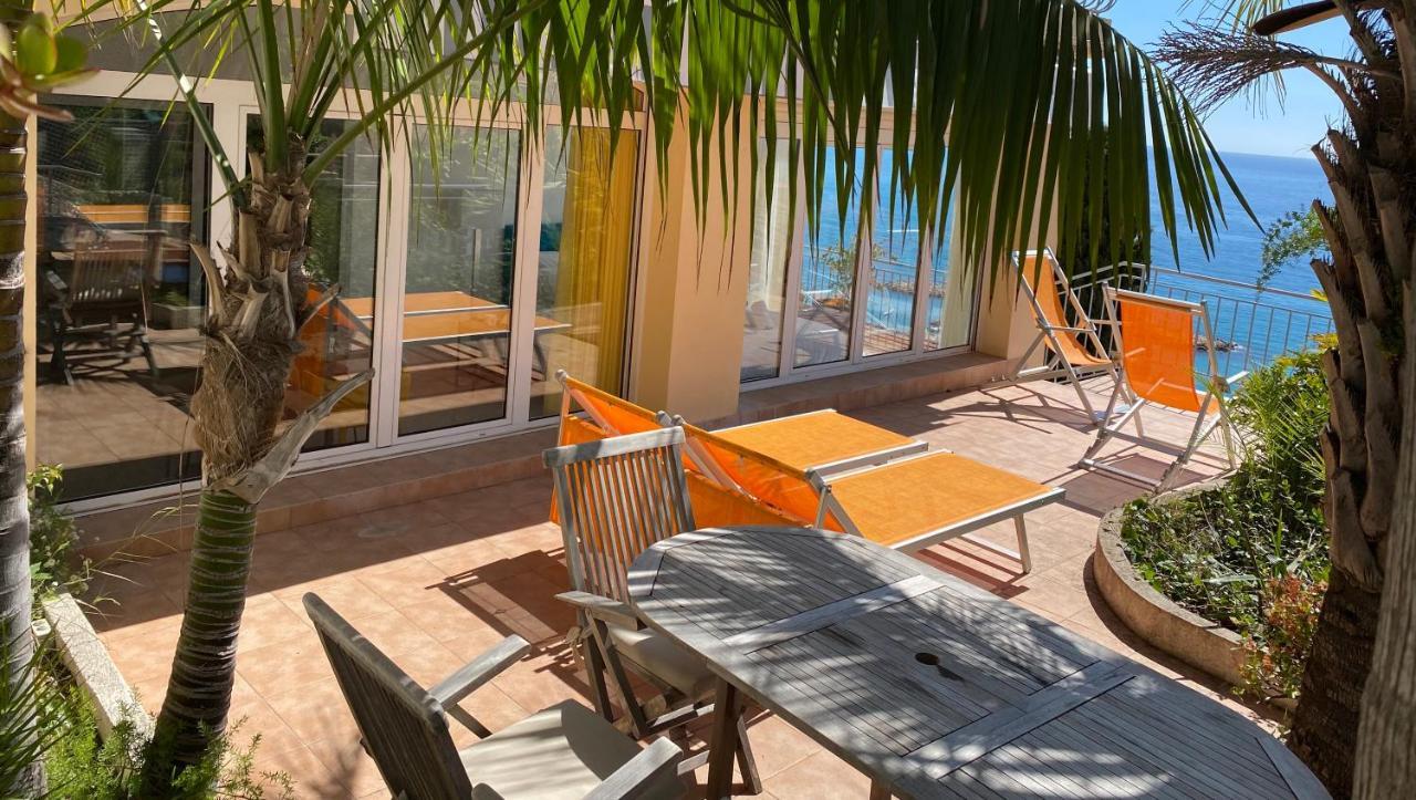 Villa L'Ensoleillee Vue Panoramique Mer, 250 M De La Plage Et Du Centre Ville Ментона Экстерьер фото